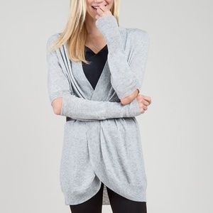 Lysse Cora Light Weight Sweater Wrap - 3x - Light Gray